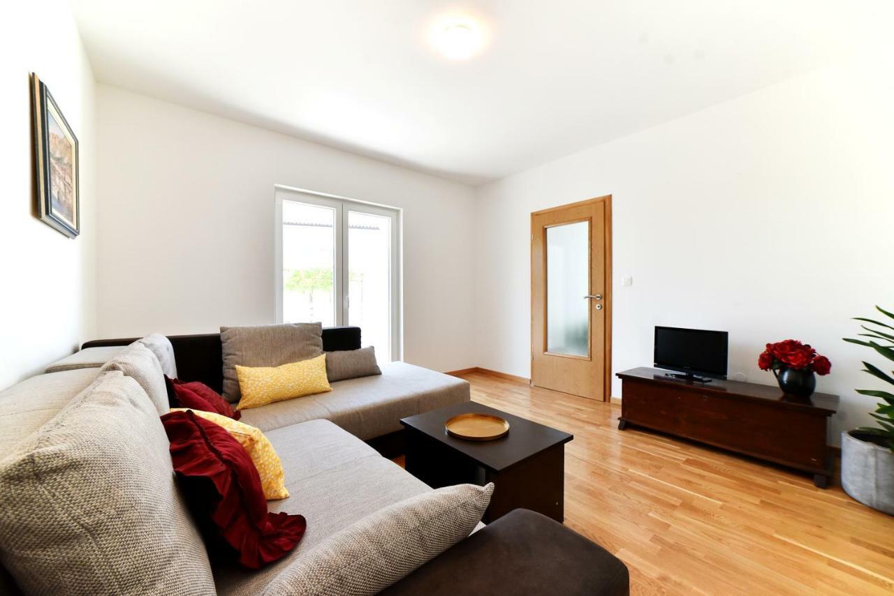 Apartman Hertz Imotski Extérieur photo